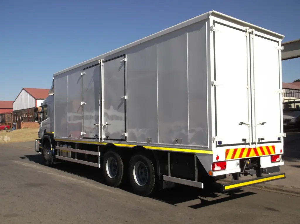 Van Bodies built by M&P Bodies
