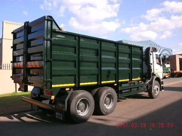 Tippers built by M&P Bodies, Alberton