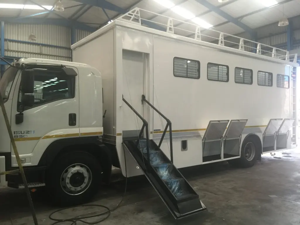 Horse Carriers built by M&P Bodies, Alberton