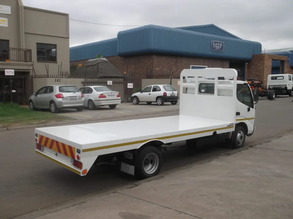 Flat Deck Bodies built by M&P Bodies