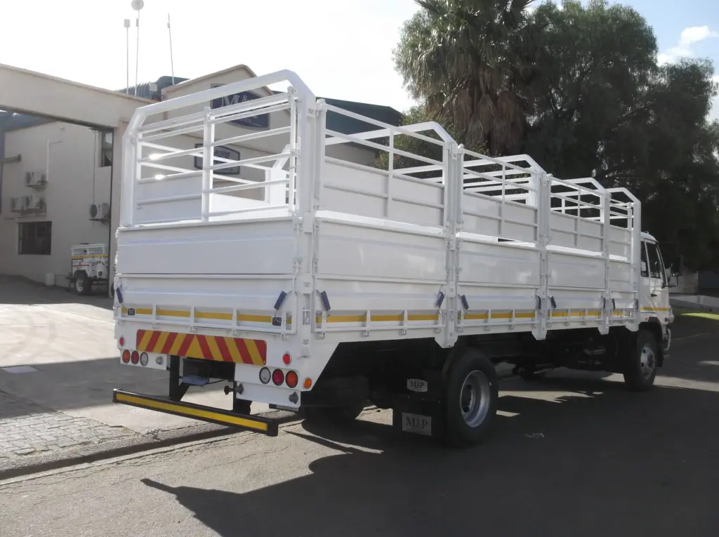 Cattle Body built by M&P Bodies, Alberton