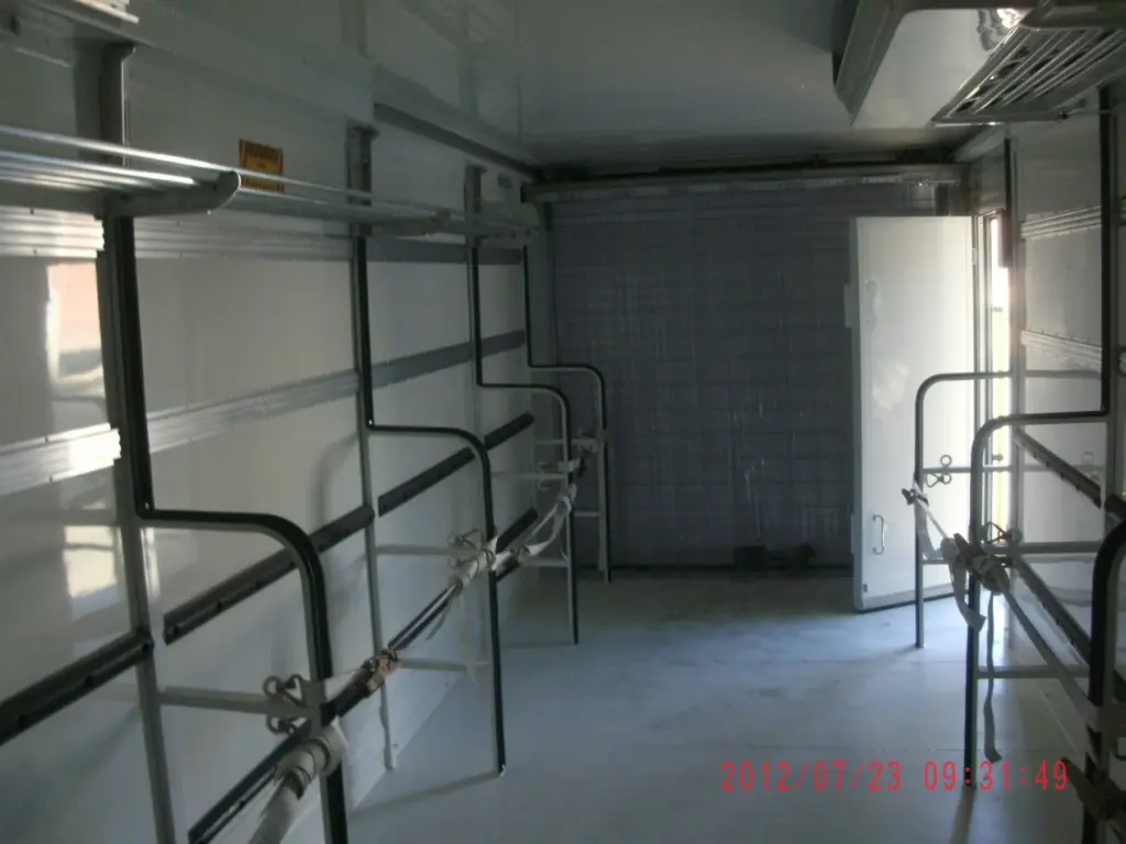 Aircraft Cabin Loaders built by M&P Bodies, Alberton